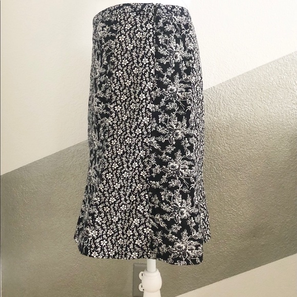 ANN TAYLOR LOFT Navy & White Print 4P - Picture 2 of 4